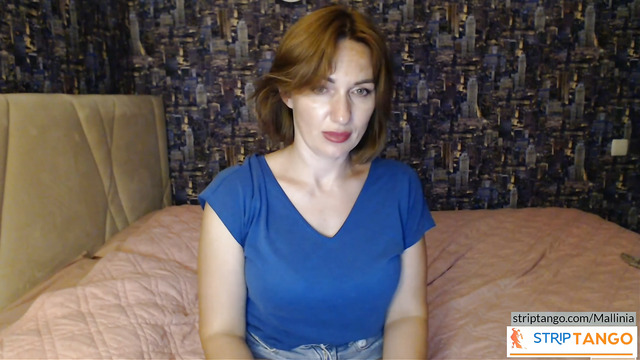Mallinia's Playroom – Live & Personal