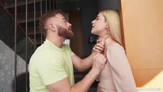 Angelique Lapiedra is sucking cock on the drivers' seat
