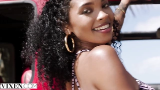 VIXEN Exquisite Barbie Model Charms Her Strict Photographer