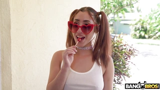 Redhead Kira Perez gives nice blowjob to Jmac