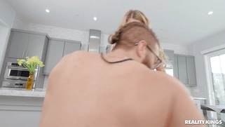 Kayla Kayden gets fucked in cowgirl position