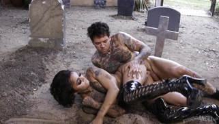 Latina Genevieve Sinn gets assfucked on the groud