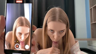 Californiababe is sucking cock in POV
