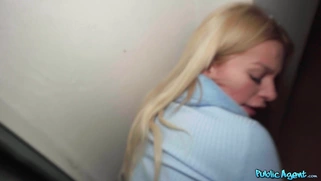 Kaira Kampen gets jizz on her ass after pussy fucking