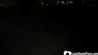 Nerdy babe gets plowed in the park