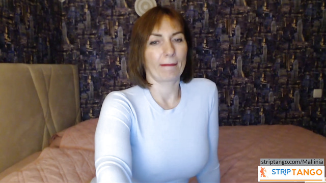 Mallinia's Playroom – Live & Personal