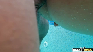 Clara Trinity gets fucked by Jay Bangher in the pool