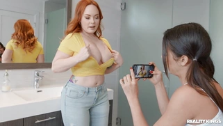 Kylie Rocket and Summer Hart lick each other pussies
