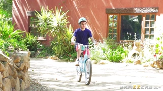 Jordi crashes his bike in friendly neighborhood temptress Veronica Avluv's yard