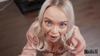 Alexis Kay gives blowjob to Charles Dera in POV