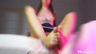 Hottie uses her feet on a big donger