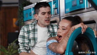 Katty Soarez gets fucked by Jordi standing