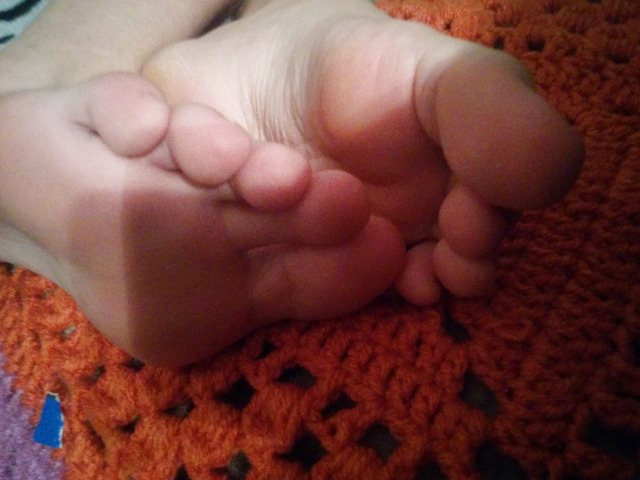 Feet gf and me