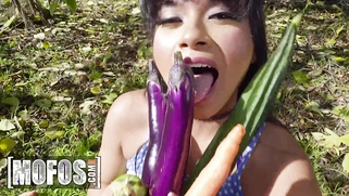 Naughty Teen Ariana Amatista Tak Horny And Craves A Big Cock To Pound Her Wet Pussy