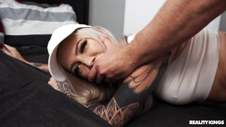 Cassidy Luxe gets her pussy drilled doggystyle
