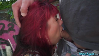 Yenifer Chacon is sucking Martin Gun's cock outdoors
