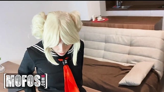Sweet Little Fox Cosplays Her Black Bull Boyfriend and Gets Her Round Ass Fucked