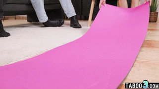 Latina MILF ewarding two contractor guys