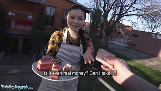 Asian Babe Luna Truelove Offers Her Cream Cakes for a Creampie