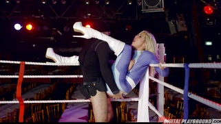 Hanging on the ropes busty Lexi Lowe getting her slit banged