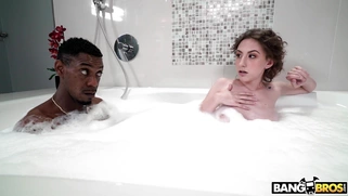 Tristan Summers is sucking the black monster cock in the bathtub
