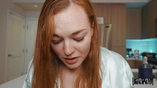 Yumi Sin and Samantha Reigns play with vibrator