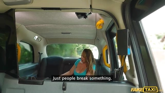 MILF La Paisita Oficial got in the Fake Taxi