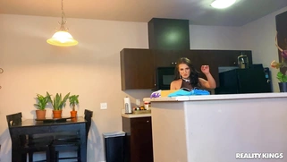Maid Aubree Valentine is cleaning the house
