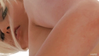 Jenna Ivory shows us her lovely body outside