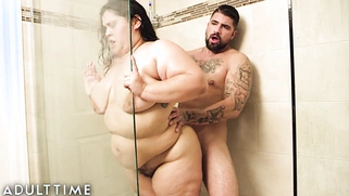 FAT GIRLS Carla Lane Couple Shower Sex With Lover