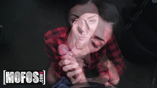 Valentina Jewels Agrees to Service Johnny and Dick's Car After She's Offered a Nice Bonus