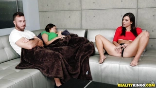 Horny Keisha Grey seducing her roommate's boyfriend