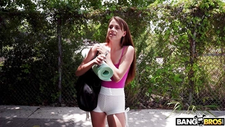Selena Love gets picked up by Jay Bangher on the street
