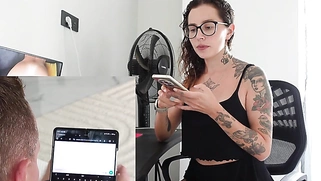 Tattooed cutie gets her pussy eaten and fucked