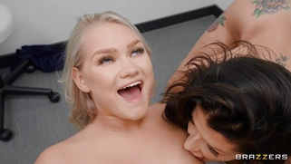 Joslyn James, Harley King and Jax Slayher in threesome